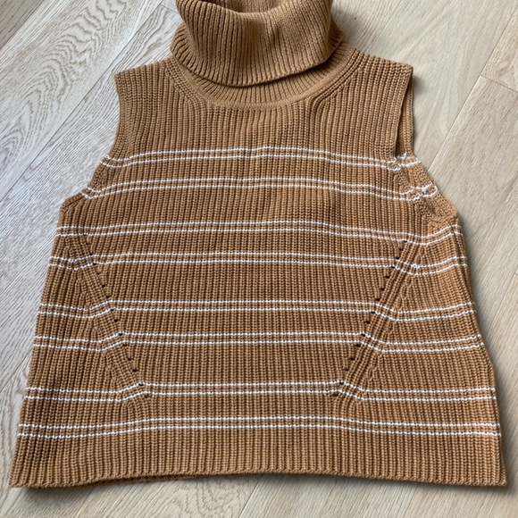 French Connection Camel Striped Sweater Vest Size Small - Picture 4 of 8